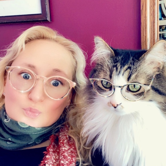 Meet your Posher, Bohemian Red Boutique ❤️ - Picture 8 of 8